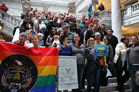 Us Recognizes Utah Same Sex Marriages Whats Behind Holders Unusual