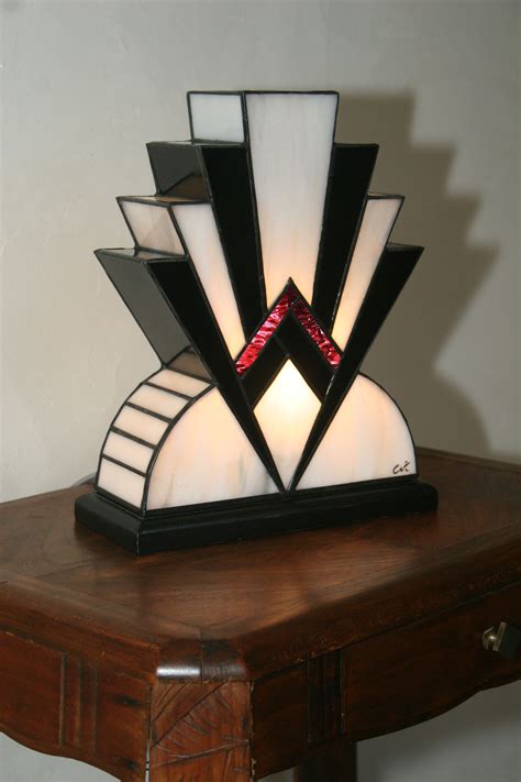 Art Deco Tiffany Stained Glass Lamp 1922 Nbr