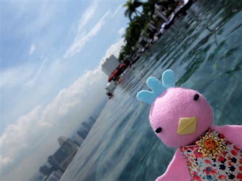 Here are 2 possible meanings. Selamat tengah hari!シンガポールへいこう」ってことで行ってきました～♪--the last ...