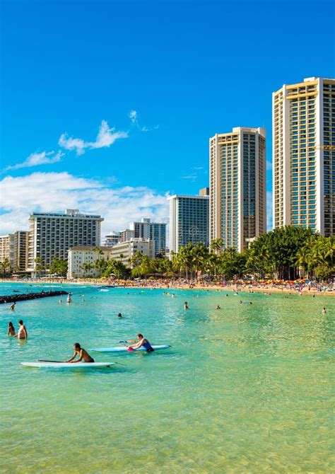 Honolulu Hawaii February 16 2018 View Of The Sandy City Beach