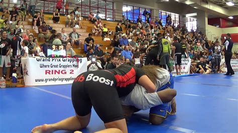Boy Vs Girl Grappling Match Submission Youtube