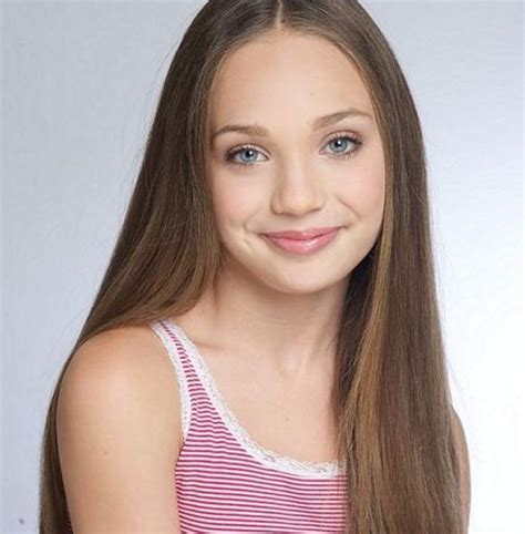 Pin By Alayna On Famous People That I Love Dance Moms Girls Maddie