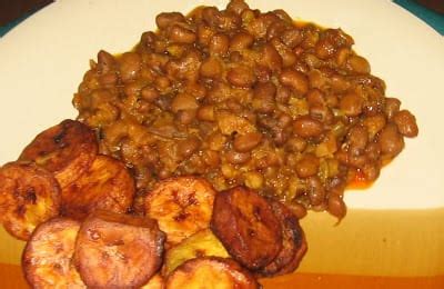 The puréed beans are typically seasoned with olive oil, lemon juice, and garlic, and the dish is often served with paprika and cumin on the side, while crusty moroccan bread is almost mandatory. 5 BEST HEALTHY MEALS FOR CHILDREN - Nigerian food for babies