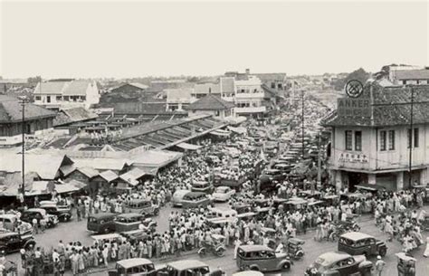 Kami menyediakan jasa fotografi jakarta dengan fotografer professional dan peralatan foto studio lengkap sehingga hasil foto dapat melejitkan nilai perusahaan anda di mata pelanggan. Foto-foto Jakarta Jaman Dahulu - IniKabarKu.com