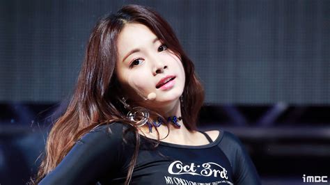 패러디 어벤저스 멤버 쯔위 로키 저격 장면 avengers endgame member twice tzuyu earth dest. M픽 트와이스 쯔위, 어딜봐도 사랑스러운 여신급 미모