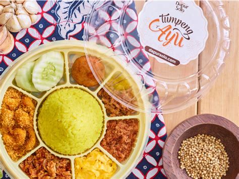 Give specialties with a beautiful box in your event. Dapur Solo Nasi Box Kekinian - Harga Menu Dapur Solo Terbaru 2021 Harga Menu : Berikut jajanan ...