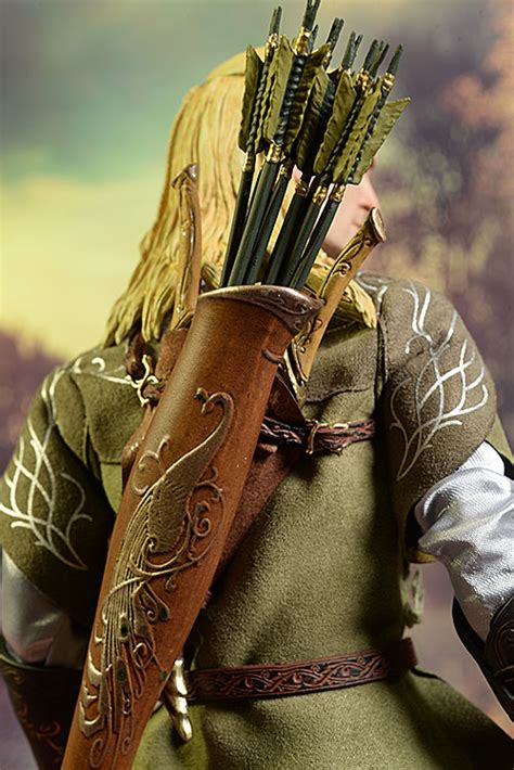 Legolas, son of thranduil, king of the elves of mirkwood, belongs to the royal line of sindarin elves. Review and photos of Legolas Lord of the Rings sixth scale ...