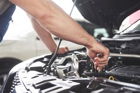 Considering Enrolling In Auto Mechanic Courses Here Are Three Possible