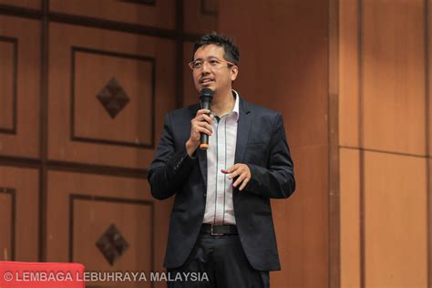 Lembaga lebuhraya malaysia(llm) ialah sebuah badan kerajaan yang dipertanggungjawabkan bagi mengawasi semua lebuhraya tol di seluruh semenanjung malaysia. Lembaga Lebuhraya Malaysia