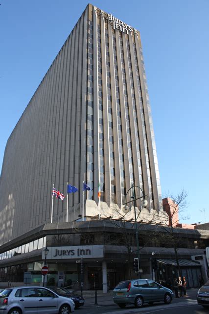 Modern hotel situated in the perfect location of city centre. Jurys Inn Birmingham - Wikipedia