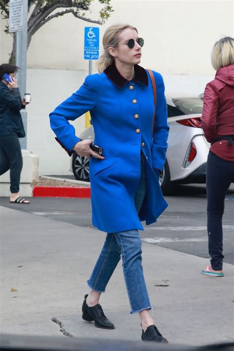 Emma roberts and garrett hedlund are expecting their first child. Emma Roberts Street Style - LA 03/01/2020 • CelebMafia