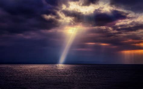 Sea Boat Sun Rays Clouds Dusk 750x1334 Iphone 8766s Wallpaper