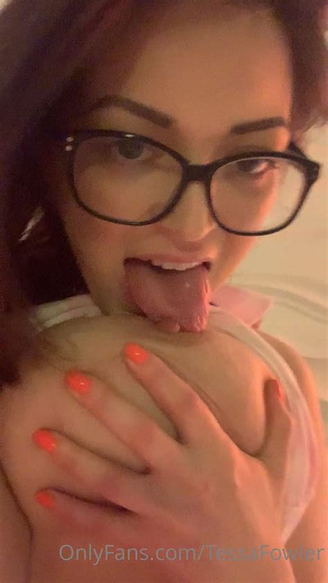 Tessa Fowler Nude Titty Lick Onlyfans Leaked Video Lewd Thots