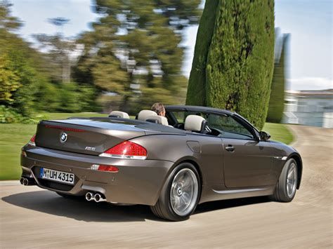 Detailed specs and features for the used 2006 bmw m6 including dimensions, horsepower, engine, capacity, fuel economy, transmission, engine type, cylinders, drivetrain and more. BMW M6 Cabrio (E64) specs & photos - 2006, 2007, 2008, 2009, 2010 - autoevolution