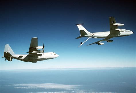 Lockheed Ec 130h Compass Call Electronic Countermeasures Ecm Aircraft Image Pic5