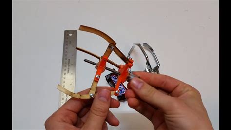 Το καθιερωμένο μας πλέον βίντεο γυρισμένο κυρίως κατά την τελευταία ημέρα των μαθημάτων. Experiments with a 3-finger claw for claw machine - YouTube