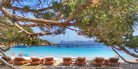 Bassa (british airlines stewards and stewardesses association) is a branch of unite the union for british airways heathrow cabin crew. Cala Bassa Beach Club - Plage privée Sant Joseph de sa ...