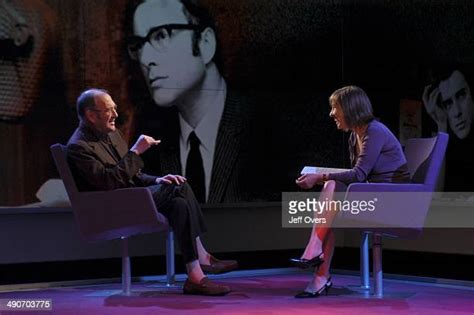 Harold Pinter Photos And Premium High Res Pictures Getty Images