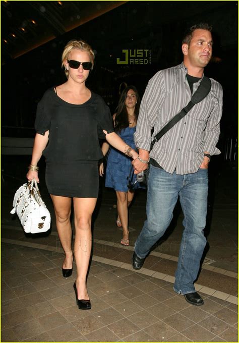 Britney Spears Post Vmas 2007 Photo 578271 Photos Just Jared