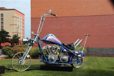 This Giant Motorcycle Was Made By Ron Finch Using â Foundâ And