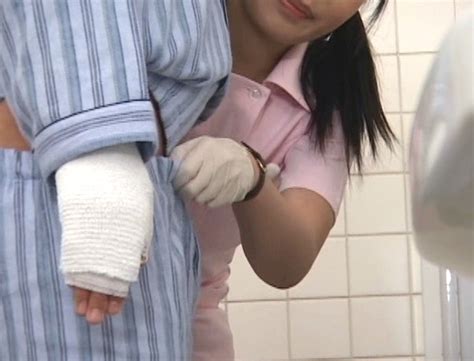 「欲求不満の看護師が仕事中にしかけるパンチラで勃起したらヤられた」vol 2 アダルト動画 ソクミル