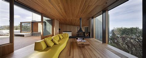 The Wood And The Ocean Beach House Interiors By John Wardle Architects
