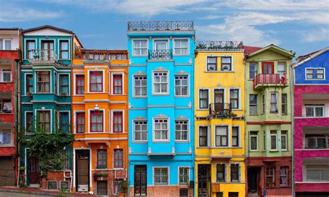 These Are 10 Of The Worlds Most Colorful Cities