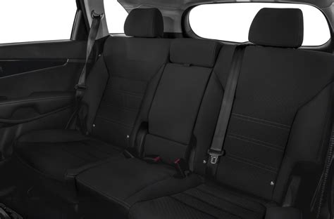 Pleasant road manners are marred by minor imperfections. 2016 Kia Sorento MPG, Price, Reviews & Photos | NewCars.com