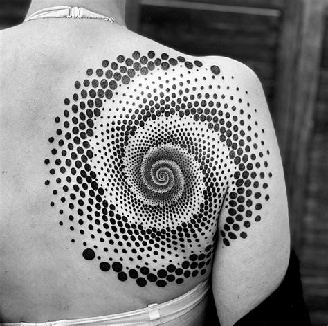 Great Dotwork Festverankert Spiral Geometric Tattoo Dot Tattoos Elbow