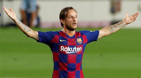 Ivan Rakitic Leaves Barcelona To Rejoin Sevilla On A Four Year Deal Football News The Indian