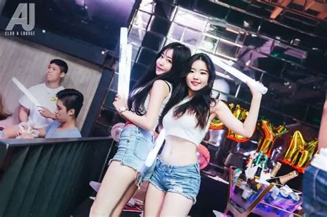 Sexy Babe In Seoul 💖hot Korean Girls