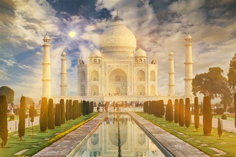 Taj Mahal India Agra 7 World Wonders Beautiful Tajmahal Trave