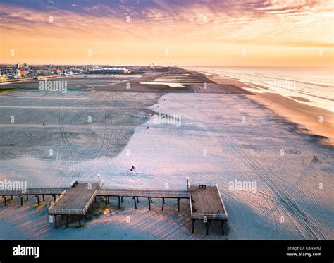 Atlantic City Nj Beach Wide Hi Res Stock Photography And Images Alamy