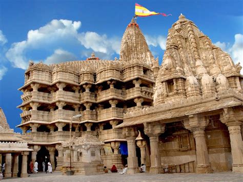 Dwarkadhish Temple Photos Images And Wallpapers Hd Images Near By