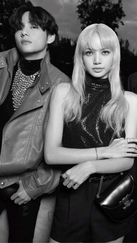 Lisa And Taehyung Finally Met At Celine Show 🤩🤩