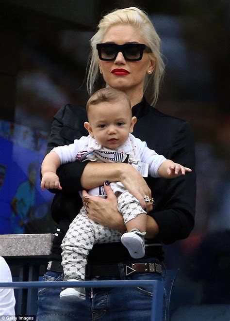 She attended the california state university, fullerton. Gwen Stefani upstaged by adorable baby Apollo at US Open ...