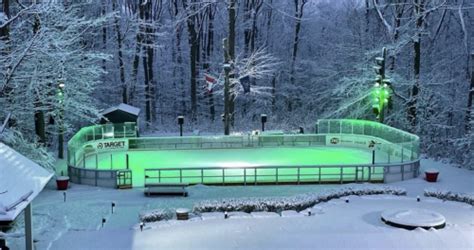 This Amazing Backyard Hockey Rink Is Every Canadians Winter Dream