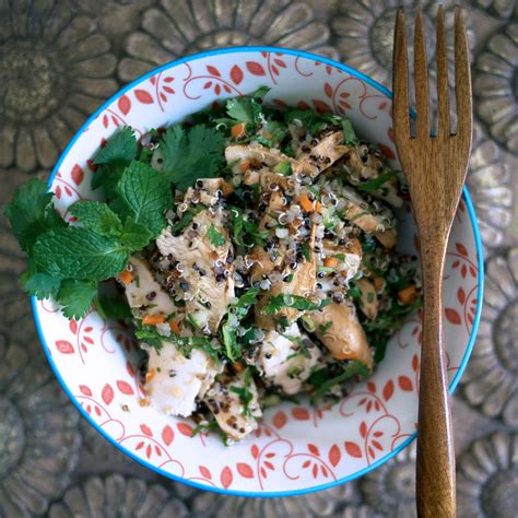 Jun 15, 2021 · cucumber and cantaloupe salad with savory quinoa granola we like to think of this as a super genius spin on a classic panzanella salad — made even healthier by swapping bread for quinoa. Low Fat Chicken Quinoa Salad Recipe | Belly Rumbles