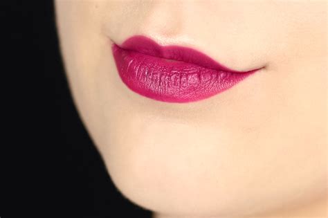 Mac Rebel Satin Lipstick Review Aim In The Game
