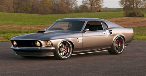 10 Muscle Cars That Look Better Modified 5 You Should Just Leave Stock