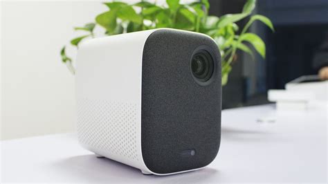 Let's discuss three best cheap projectors of 2021. 5 Best Budget Projectors in 2020 | Portable Full HD ...