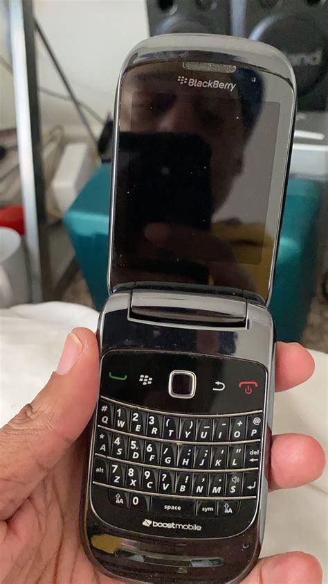 Android blackberry phones & os. New Blackberry Flip Phone 2020 - Samsung To Release Four ...