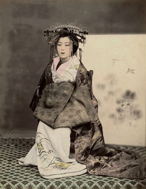 Til tross for japans historiske kontakt med nederlenderne før denne tiden gjennom de sørlige havnene. "Orian," Japan c. 1860-1900 | Photography Lovely people ...