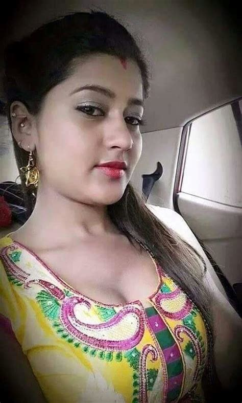 Desi Hot Indian Girls Wallpapers 80 Apk Download Android