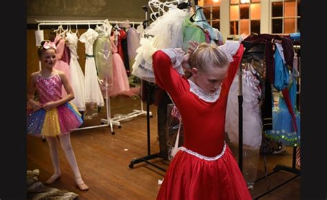 Photos Of The Day A Day For Ballerinas And Turkeys Mississippis