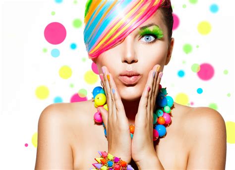 Tips On How To Wear Rainbow Makeup Rainbow Makeup Ideas Pretty Designs