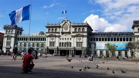 Y ley seca desde este martes. Nuevas medidas del semáforo de alerta sanitaria en Guatemala