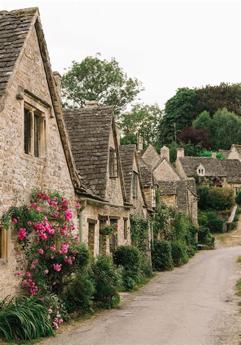 Luxury Cotswold Cottages A Weekend At Ivys Cottage Cotswolds