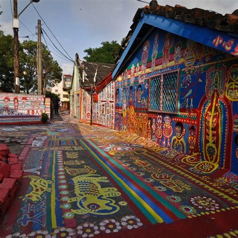 Rainbow Village Of Taichung Taiwan Amusing Planet