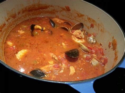 Cioppino Muscles Clams Cod Shrimp And Crab Cooked In Tomato Base